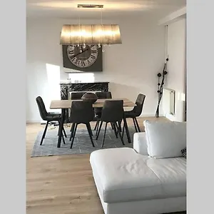 https://annonay-centre-grand-appartement-cosy-3-chambres.hotels-rhonealpes.com